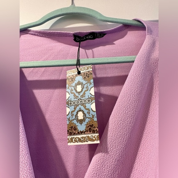 Off the shoulder boohoo dress - Picture 2 of 4